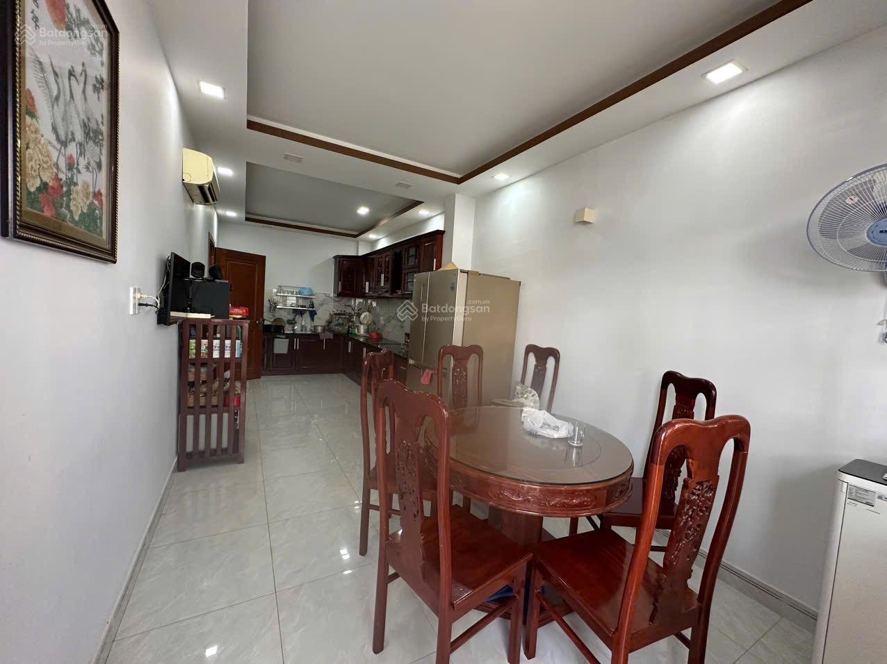 Mặt tiền KDC Bình Hưng, phân lô ngang 6m, 120m2 bán gấp