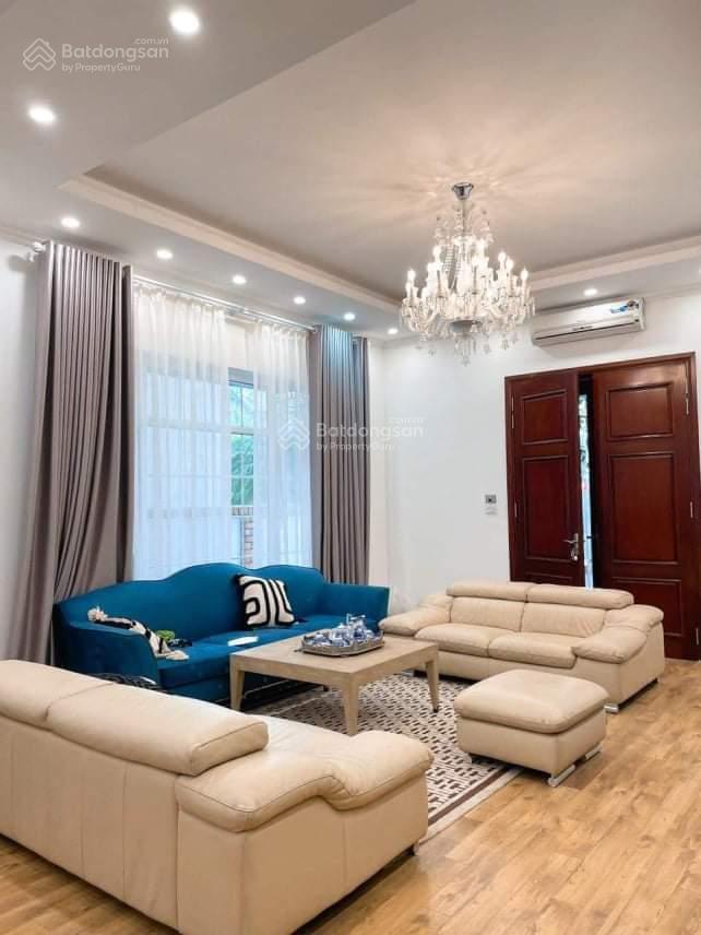 HÍNH CHỦ BÁN GẤP BIỆT THỰ 150 M, 3 TẦNG, GARA  CỔ LINH, LONG BIÊN  NHỈNH 20 TỶ