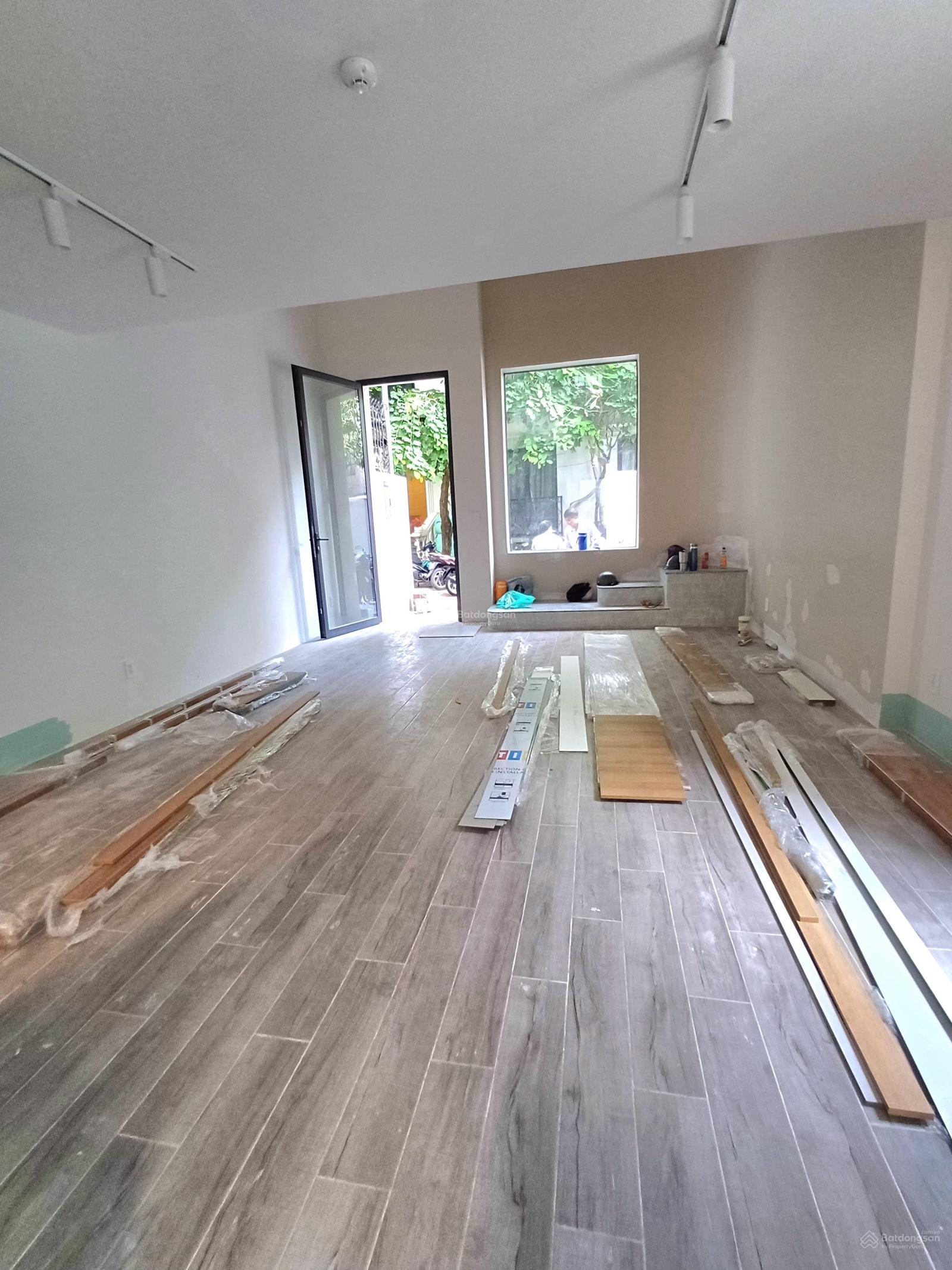 HXH 236/43 Điện Biên Phủ 5,5 x 16m 5 tầng, thang máy mới xây như hình