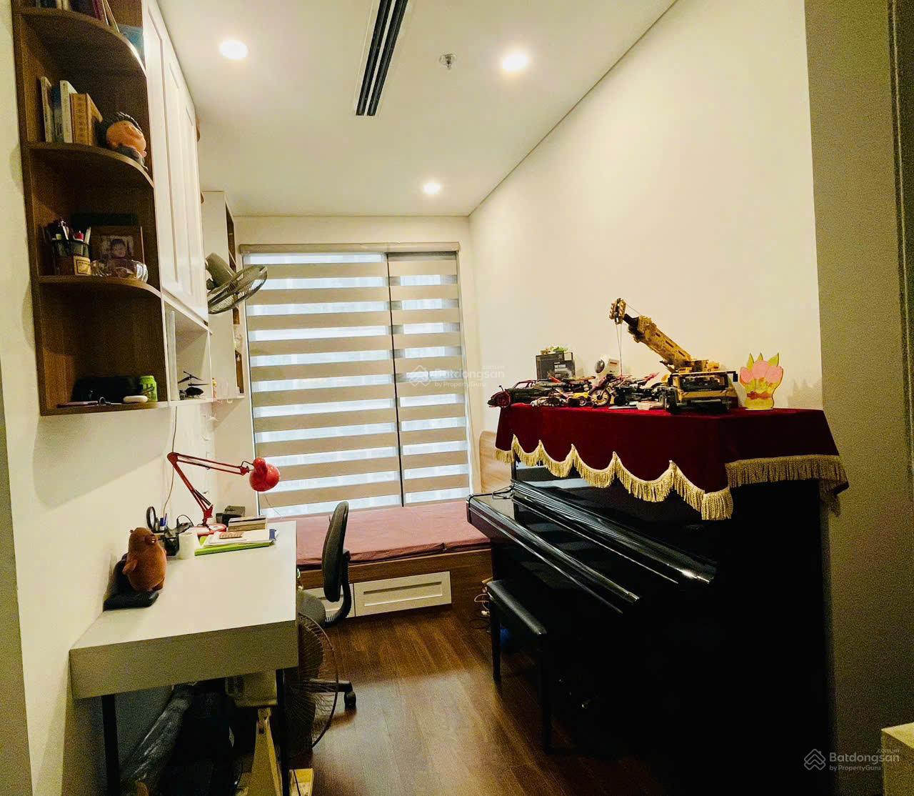 Cho thuê căn hộ Mas D 2n + (3 ngủ) - vị trí đẹp, tiện nghi đẳng cấp - Vinsmat City
