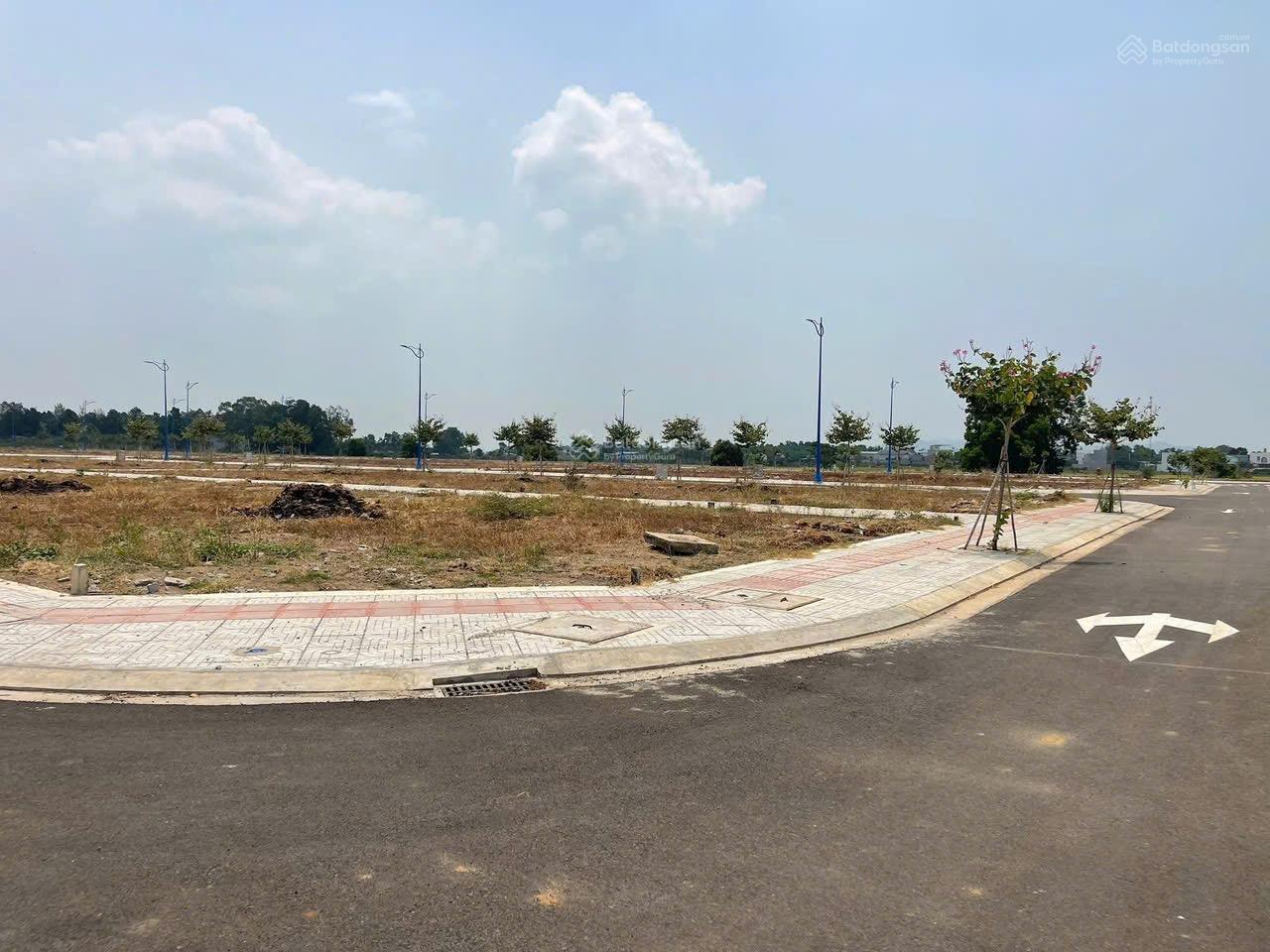 Chính chủ gửi bán gấp lô góc duy nhất tái định cư Hoà Long giá rẻ, 0373 105 *** Chính chủ gửi bán gấp lô góc duy nhất tái định cư Hoà Long giá rẻ, 0373 105 ***