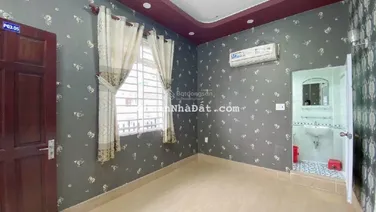 Bình Thạnh sát mặt tiền Nơ Trang Long Phan Văn Trị 60 m2 - 7 PN. Cho thuê 250 tr/năm. Hơn 5tỷ