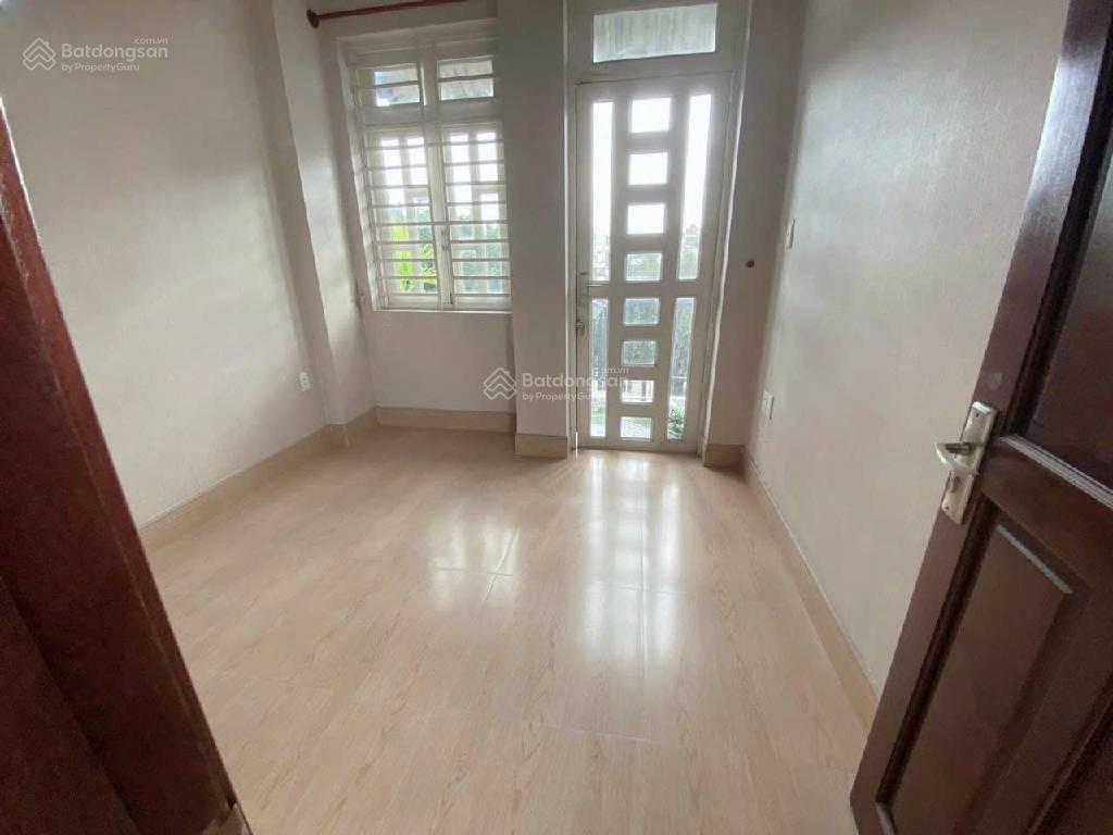 Bình Thạnh sát mặt tiền Nơ Trang Long Phan Văn Trị 60 m2 - 7 PN. Cho thuê 250 tr/năm. Hơn 5tỷ
