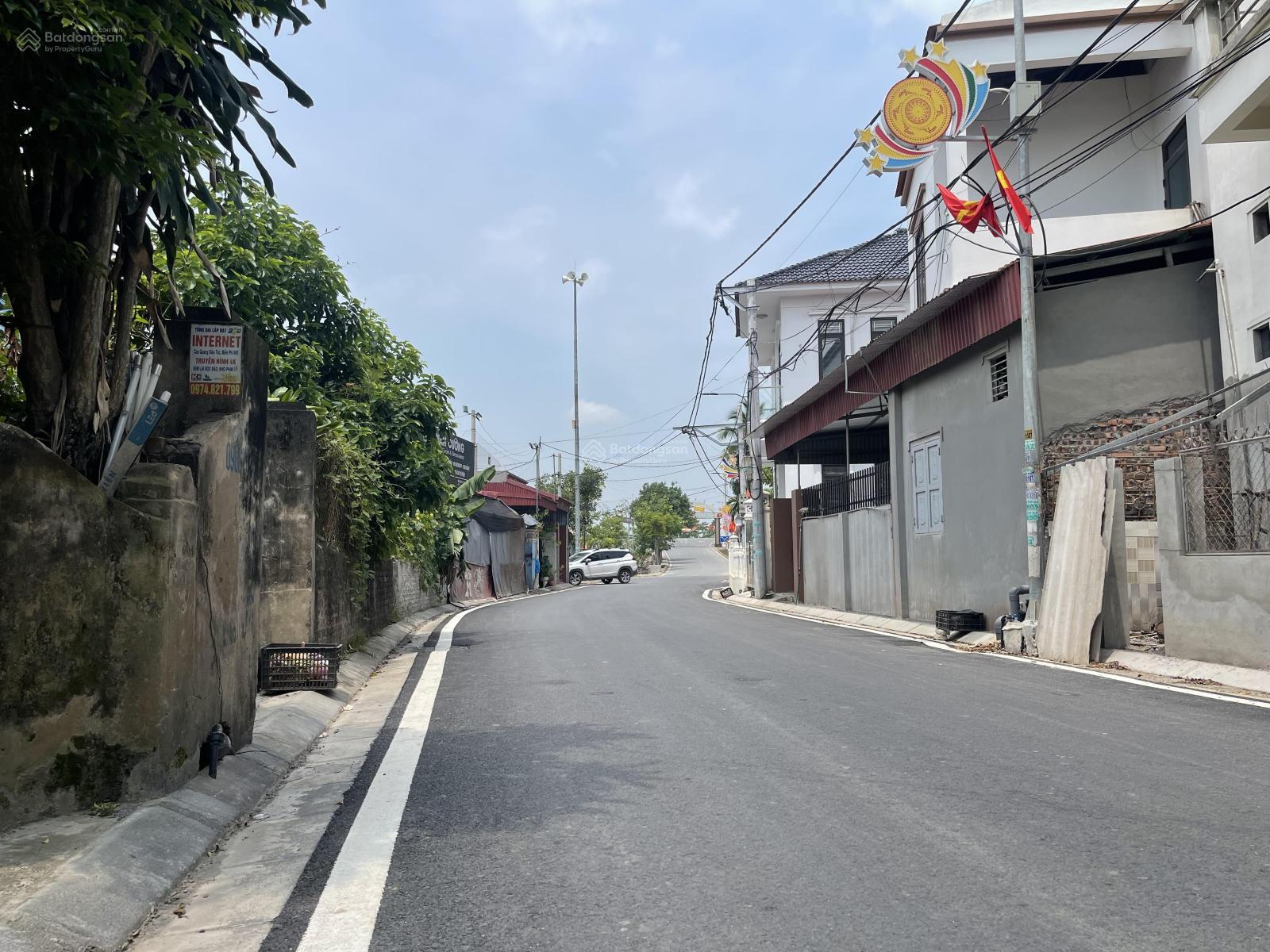 Hàng cực hiếm! Bán gấp lô đất Phú Thị- Mễ Sở. Cách cầu Mễ Sở 300m, con đường di sản, uỷ ban, chợ...