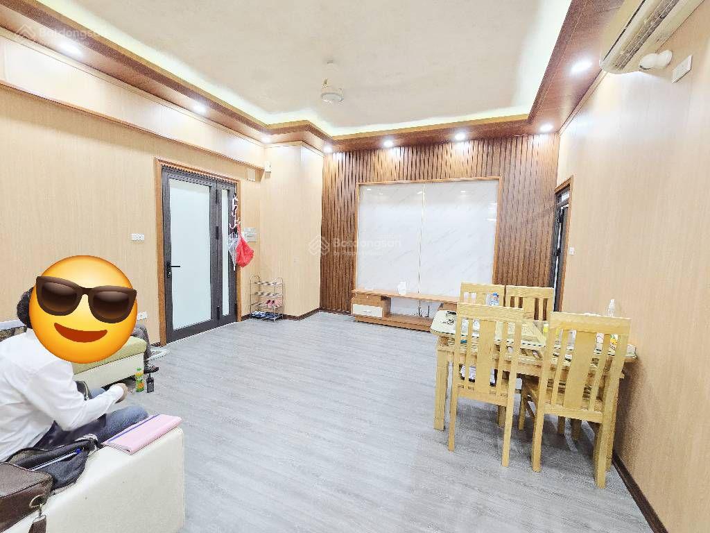 Chung cư 137 Nguyễn Ngọc Vũ DT 68m2, giá 4.85 tỷ Cầu Giấy