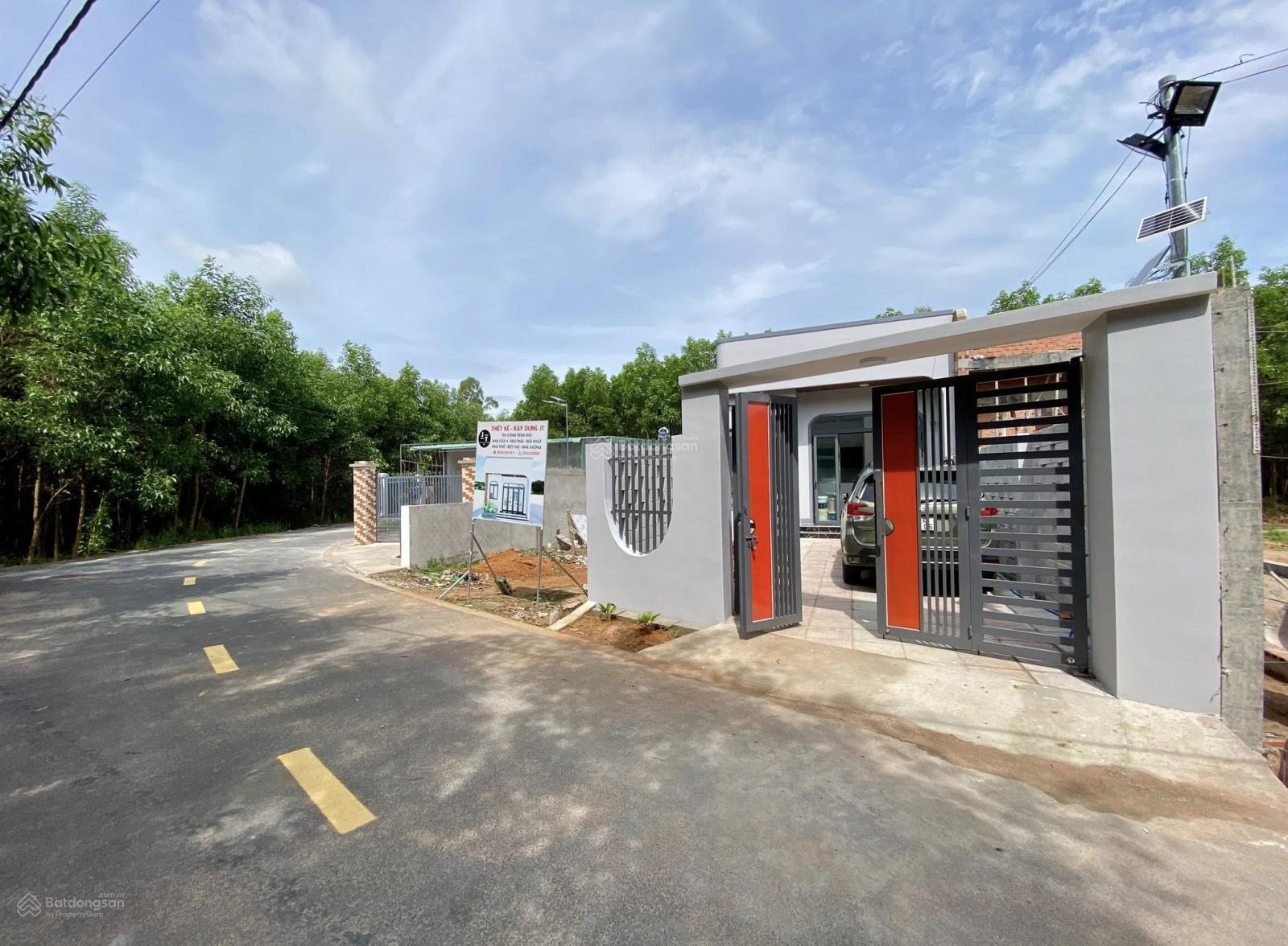 Bán đất Xã Đất Đỏ - Tp. HCM - giá chỉ 890trieu Bán đất Xã Đất Đỏ - Tp. HCM - giá chỉ 890trieu