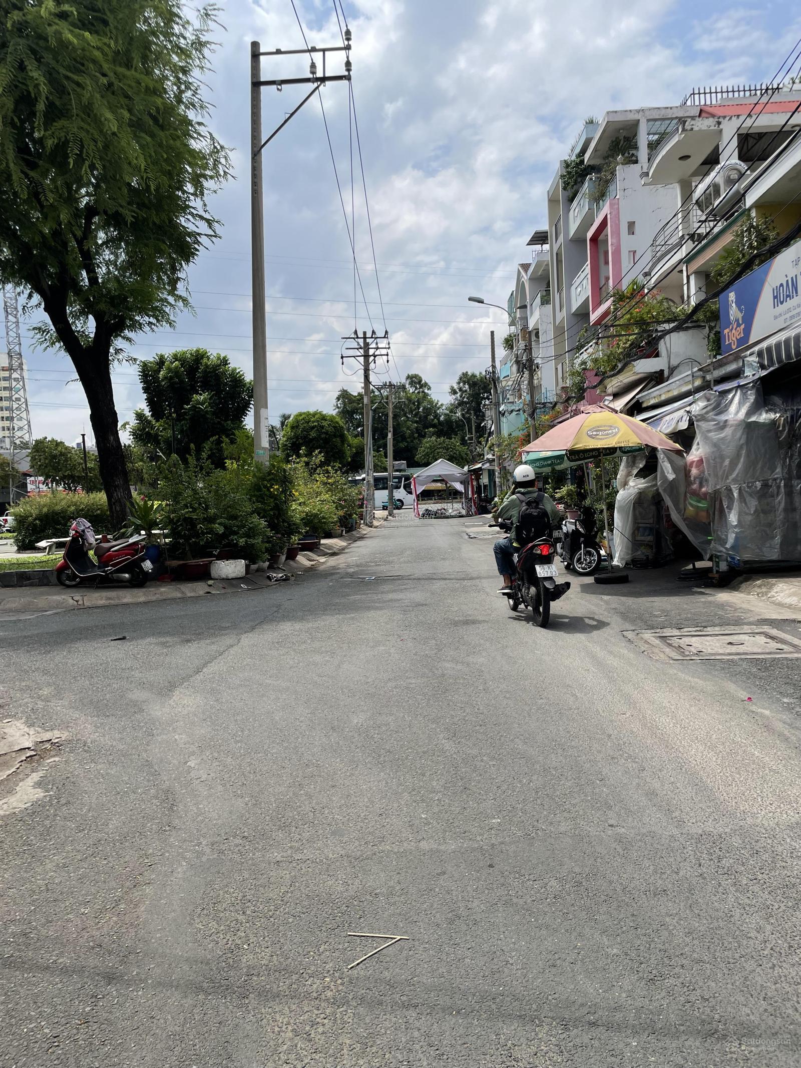 184m2, ngang khủng 12m, ngay Kinh Dương Vương, gần vòng xoay Phú Lâm, Quận 6 184m2, ngang khủng 12m, ngay Kinh Dương Vương, gần vòng xoay Phú Lâm, Quận 6