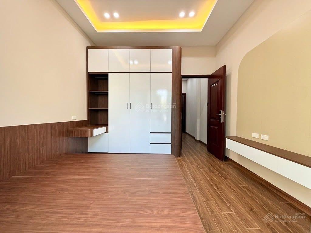 Bán Nhà Riêng tại Cương Ngô Tứ Hiệp, 7,3 tỷ, 42m2, 4PN, 4WC, 5 tầng