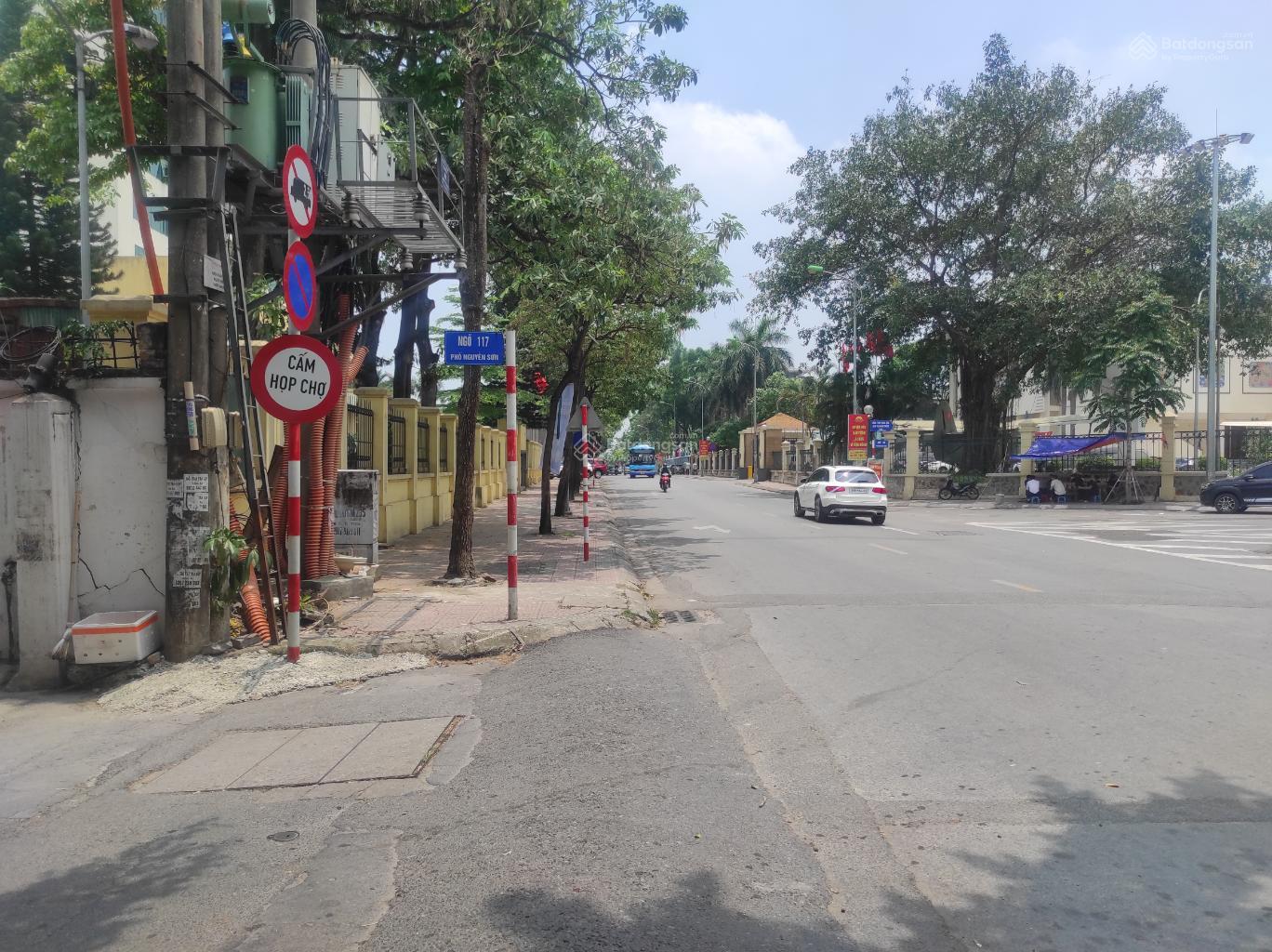 Rẻ nhất Nguyễn Sơn 115m2 mặt tiền rộng 6.8m ngõ ô tô tránh giá 17.5 tỷ