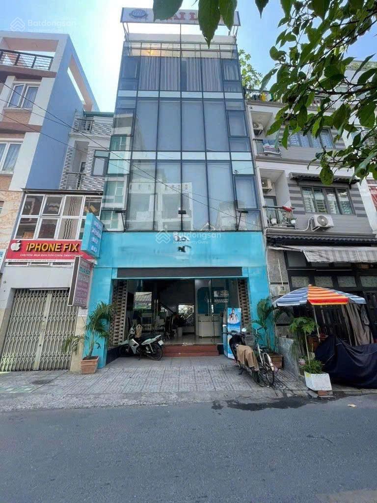 Cho thuê nhà mặt tiền chợ thuốc tây Nguyễn Giản Thanh, Q. 10