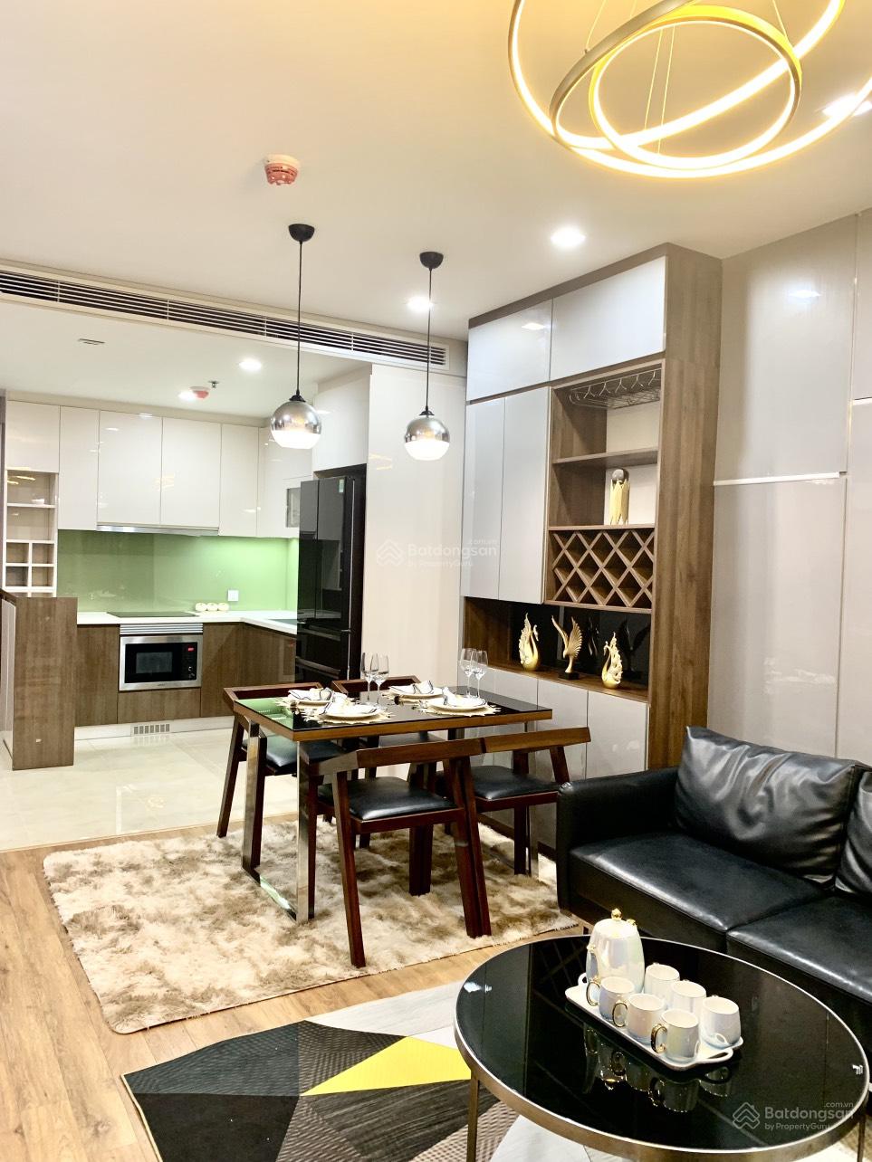 Chính chủ cần bán CHCC cao cấp 3N2W tại Thống Nhất Complex - Giá 9,8 tỷ - DT 122m2 - NT Cao Cấp