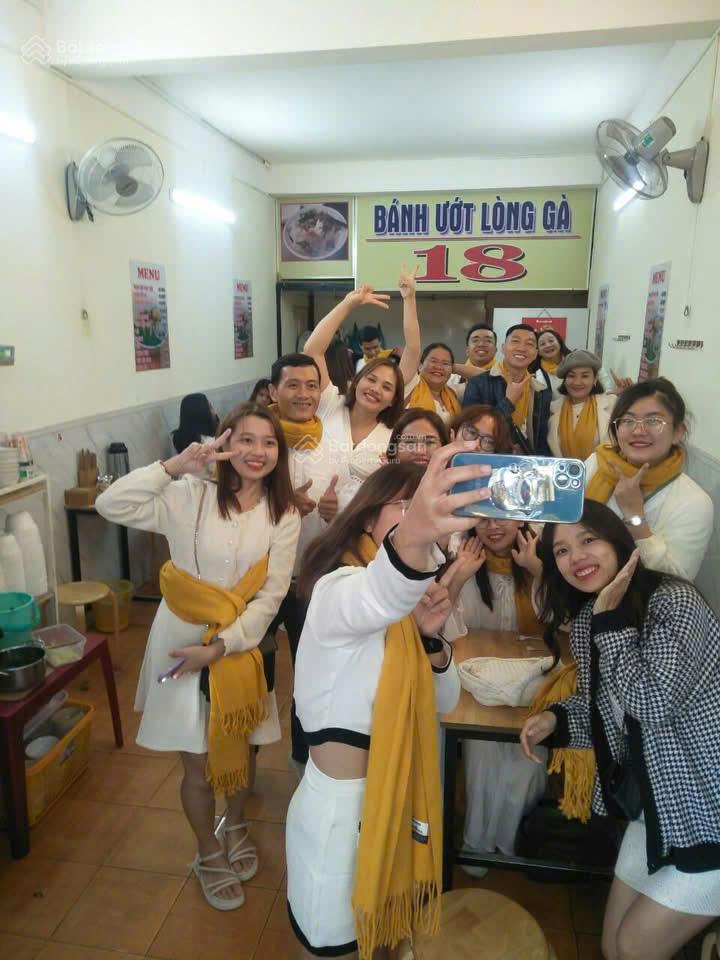 Bán nhà riêng tại Tăng Bạt Hổ, 28,5 tỷ, 174,3 m2, 6PN, 3WC, 3 tầng, Đà Lạt, Lâm Đồng