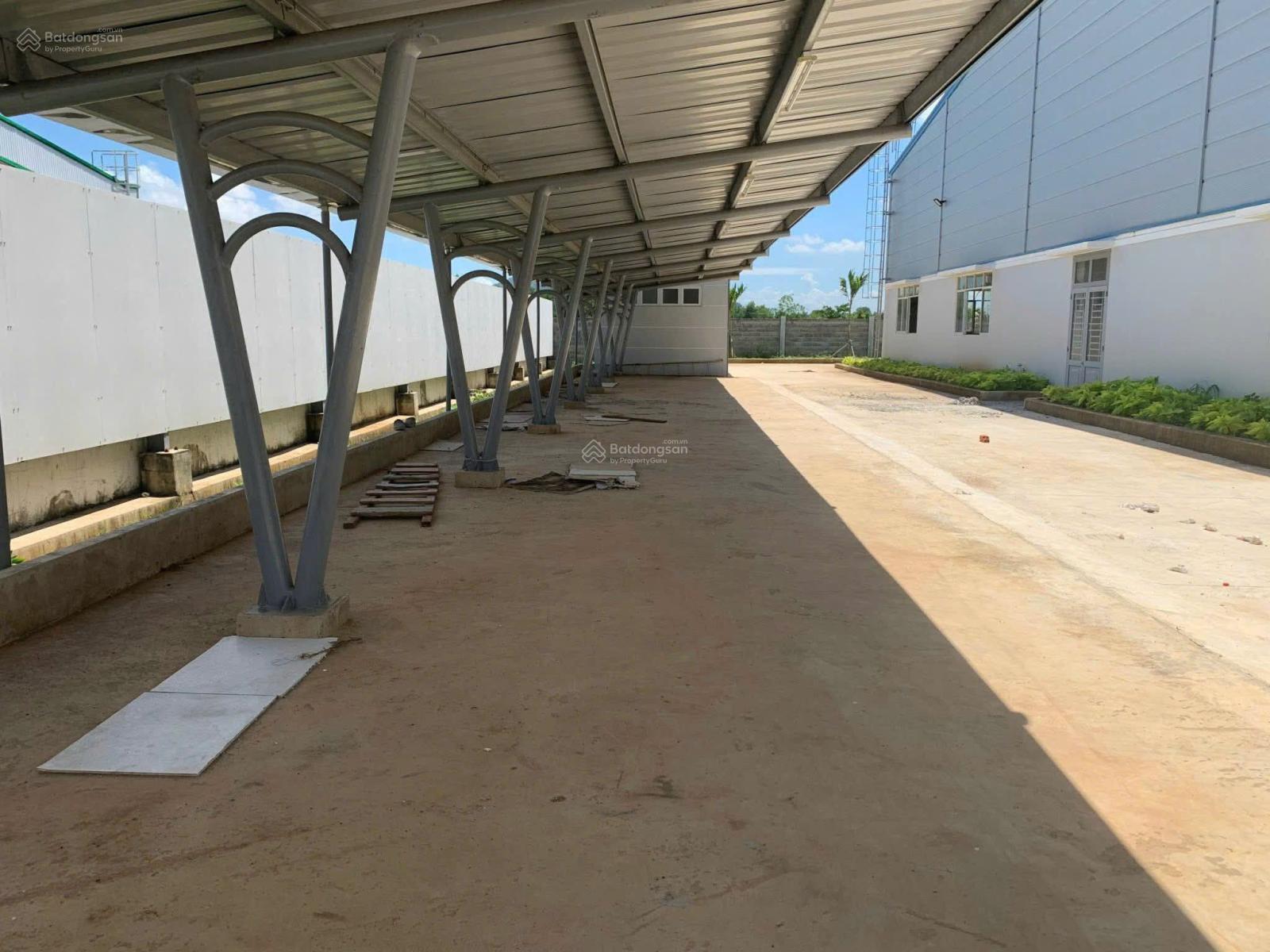 Cho thuê xưởng trong KCN Châu Đức, Bà Rịa Vũng Tàu, DT đất: 5808m2, DT xưởng: 2880m2. 90.825đ/m2/th