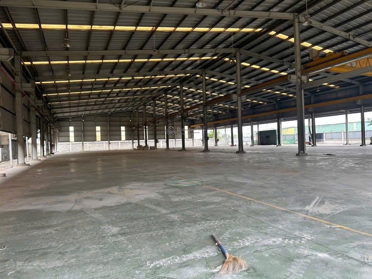 Cho thuê kho xưởng 7000m2. PCCC vách tường, tiếp đa nghề, Thuận An, Bình Dương (HCM)