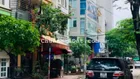 Bán nhà Bùi Huy Bích - Giải Phóng - Ô tô vào nhà - 48m² - 5 tầng - Nội thất xịn - 9.9 tỷ