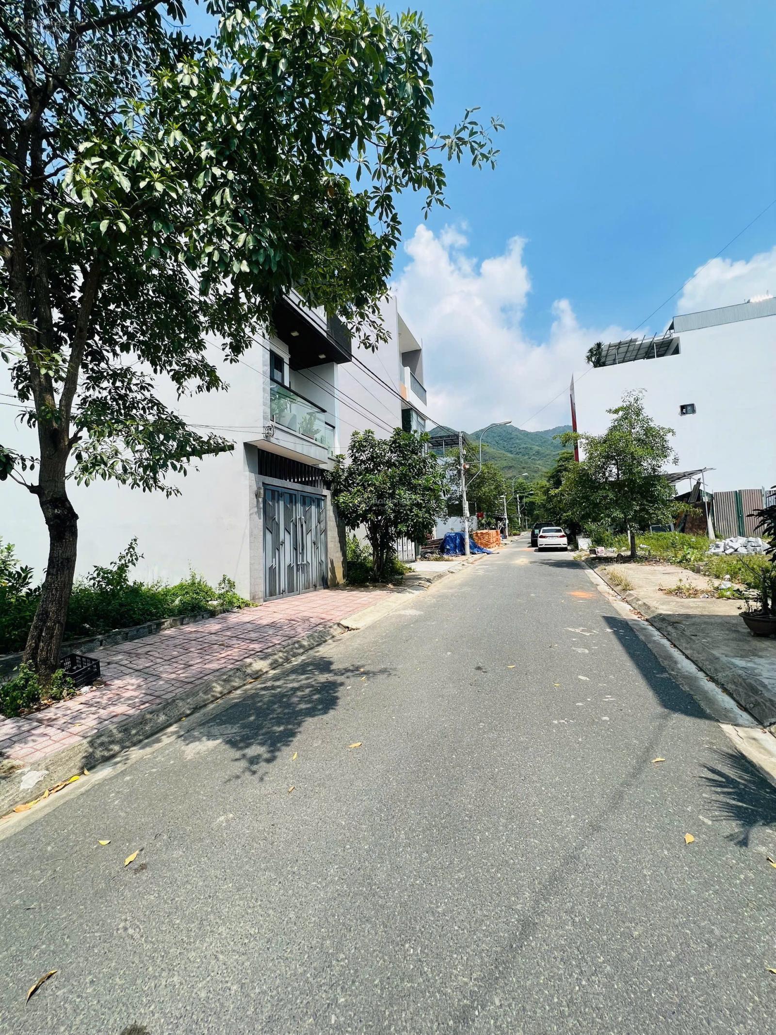 Còn lại 1 lô duy nhất khu TĐC Đất Lành Nha Trang 90 m2 ngang 4,5m bán 2.9 tỷ phù hợp ở, đầu tư
