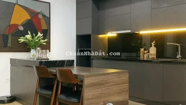 Tôi bán căn Golden Land 275 Nguyễn Trãi, 96m2 thiết kế 2 ngủ, full nội thất giá 6 tỷ