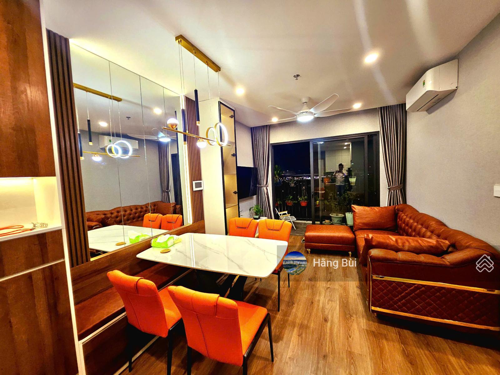 Bán căn 2 ngủ 55m² tòa I1, full đồ, giá 4.1 tỷ, tầng trung view hồ trung tâm, Imperia Smart City