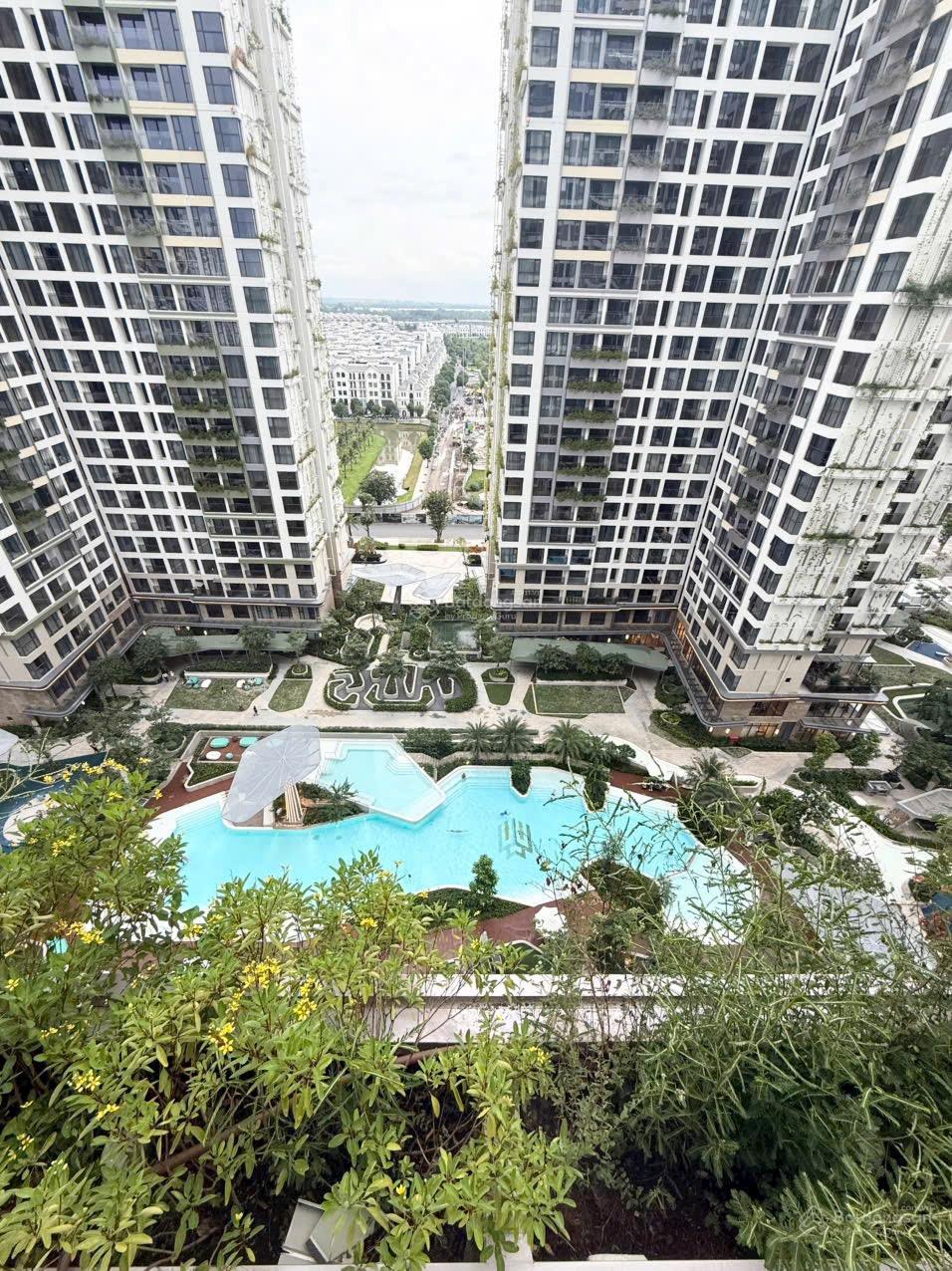2PN giá tốt mua trực tiếp CĐT
Lumiere Boulevard - nhận nhà ở ngay
2PN - 75m2:
- chỉ 3.8 tỷ