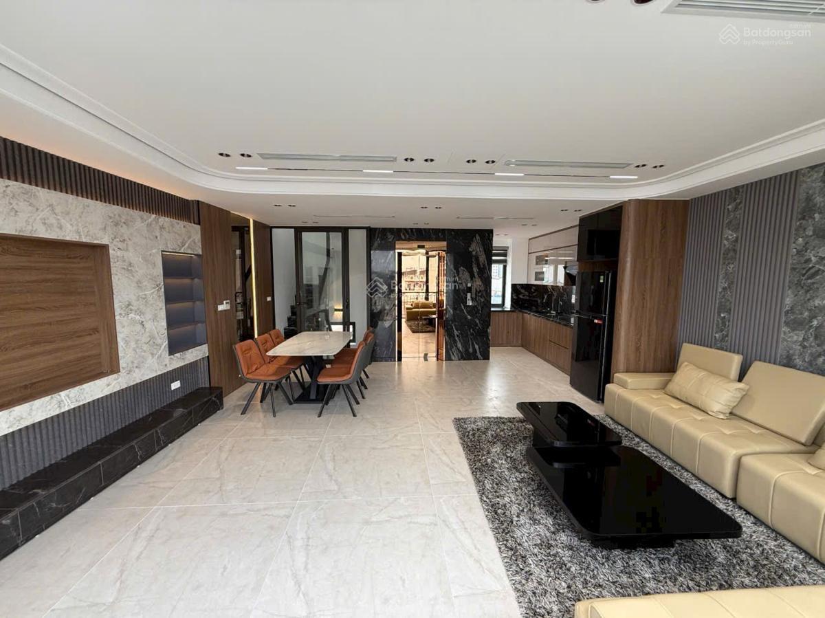Mặt phố lô góc Vũ Miên, vỉa hè, gara ô tô, thang máy, view Hồ Tây, DT 50m2, MT 4,6m, 27,5 tỷ