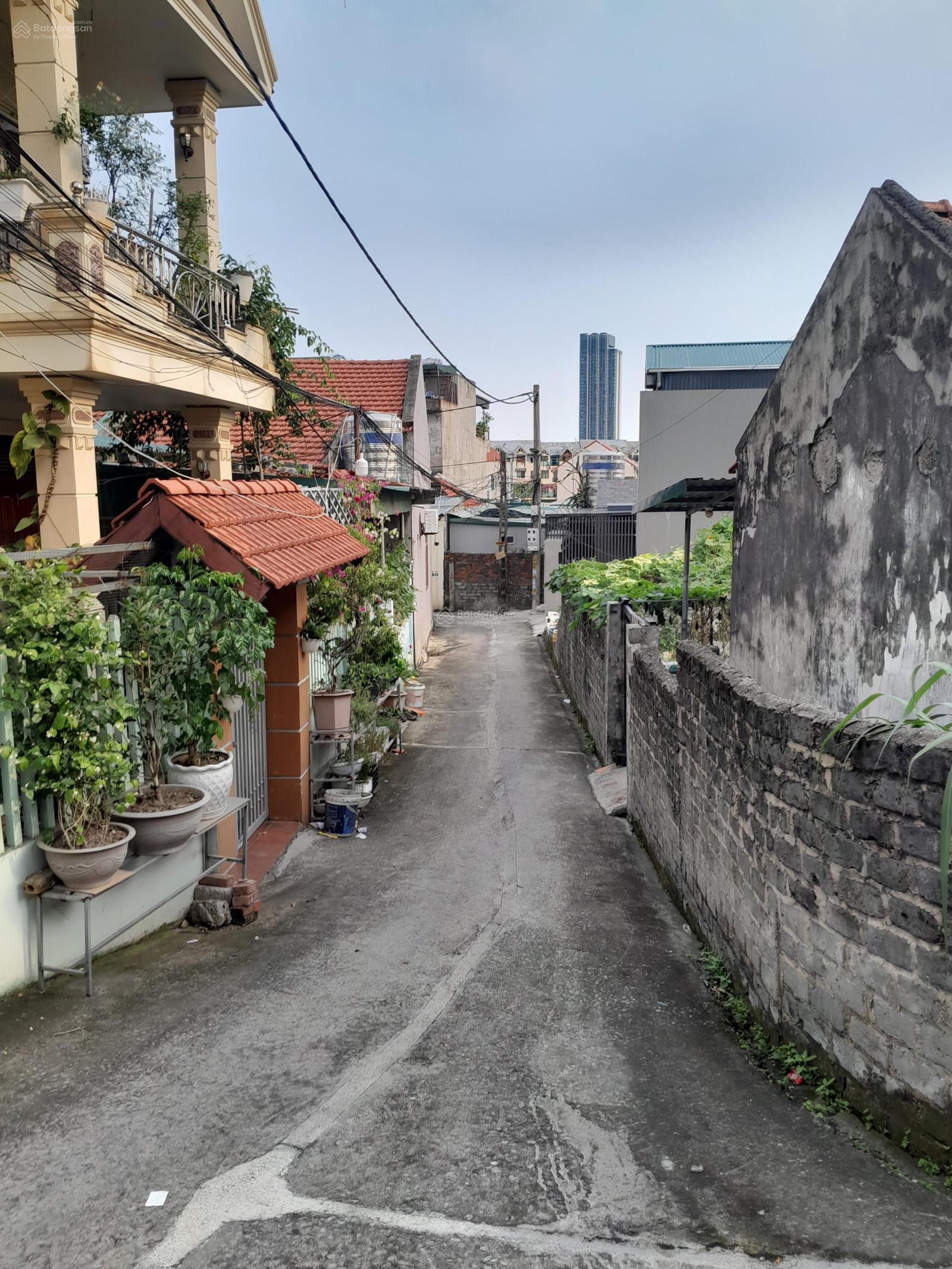 Bán đất ngõ phường Hùng Thắng, 15,5 triệu / m2, 141 m2, sổ đỏ giá cực tốt