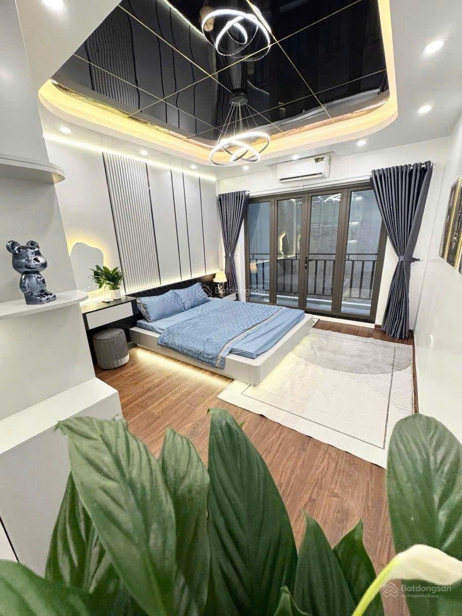 Bán nhà Hồ Văn Chương 7.1 tỷ, DT 35m2, 4 Tầng, 3 Ngủ, cách 1 nhà ra Hồ, TÔN ĐỨC THẮNG, ĐỐNG ĐA
