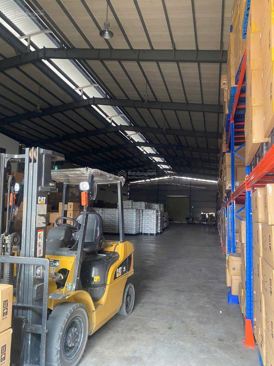 Bán nhà xưởng trong KCN Bến Cát, Bình Dương. DT 10000m. Giá 65 tỷ Bán nhà xưởng trong KCN Bến Cát, Bình Dương. DT 10000m. Giá 65 tỷ