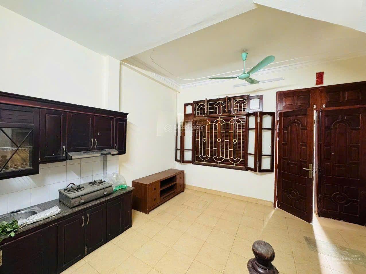 BÁN NHÀ RIÊNG PHỐ LÊ THANH NGHỊ_ VỊ TRÍ QUÁ ĐẸP - KHU PHÂN LÔ BÀN CỜ OTO ĐỖ CỬA - NGÕ NÔNG THÔNG