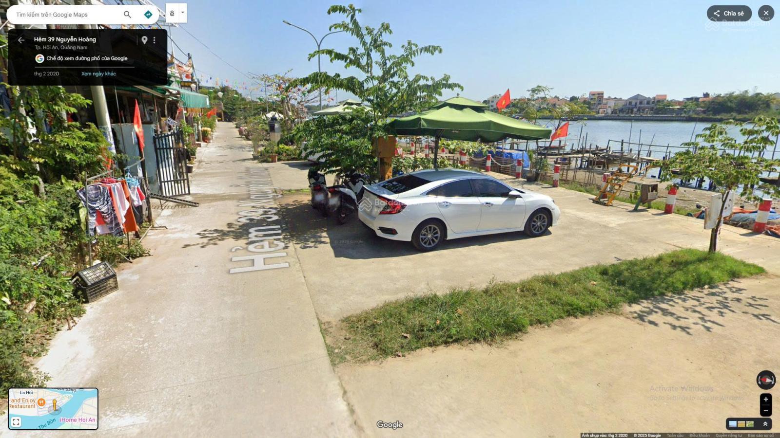 Một lô cuối cùng View Sông Nguyễn Hoàng khu chợ đêm phố cổ giá tốt , dt 300m2 + 2 mặt tiền