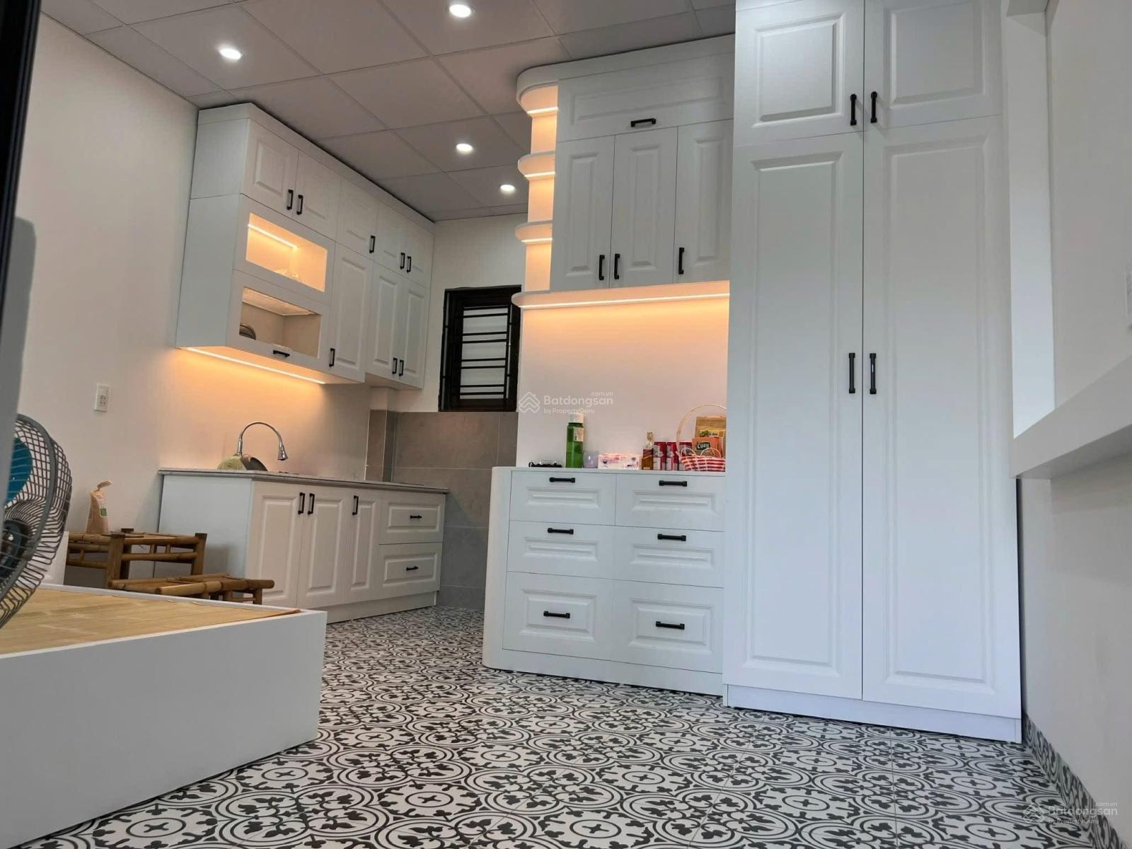 Bán nhà mặt đường Thế Lữ,thiết kế 2 tầng để kinh doanh Bán nhà mặt đường Thế Lữ,thiết kế 2 tầng để kinh doanh