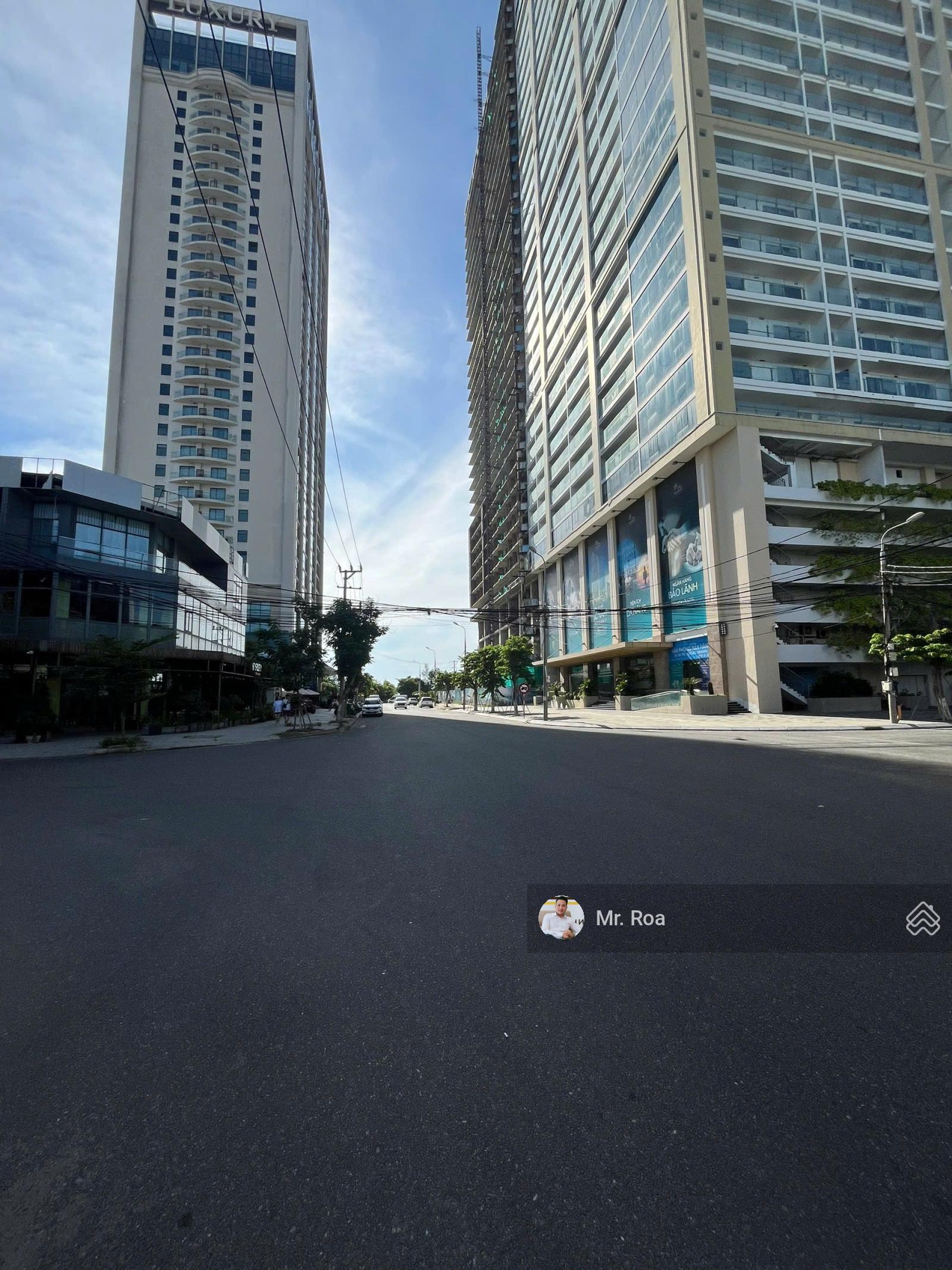 CHÀO BÁN GÓC 2 MẶT TIỀN SIÊU VIP, CÁCH BIỂN 100M, 360M2 SIÊU TO