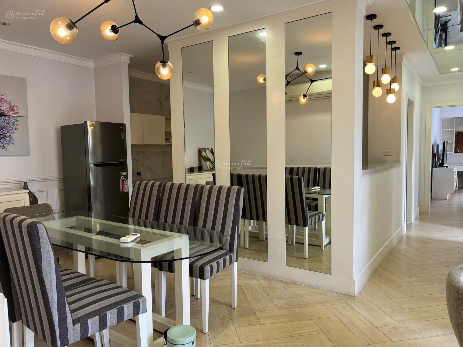 Bán CC Star Hill, 8,5 tỷ, 105m2, 3PN, 2WC, view đẹp, nhiều tiện ích, Tân Phú, Q7, HCM