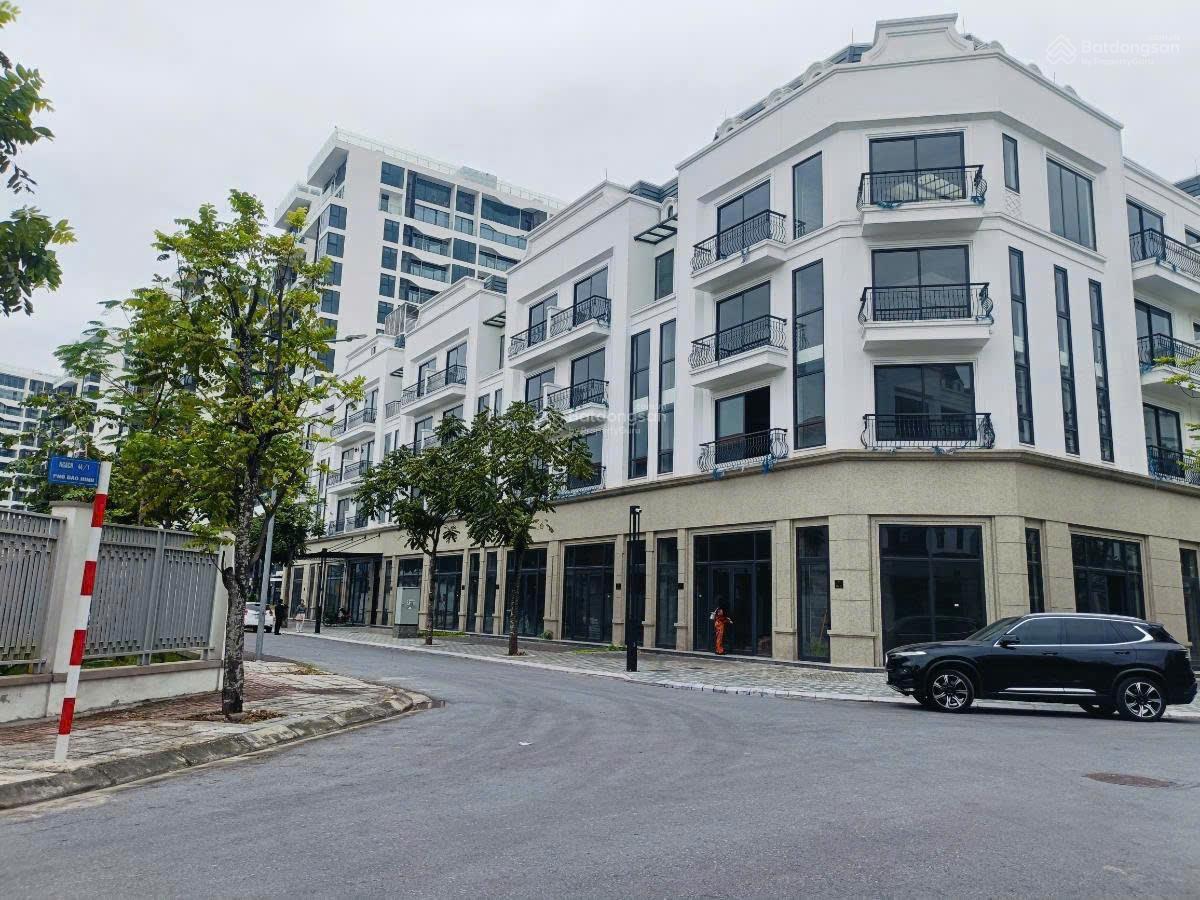 Bán gấp BT tại The Diamond Point, 38 tỷ, 102m2, Phúc Đồng, Long Biên, Hà Nội