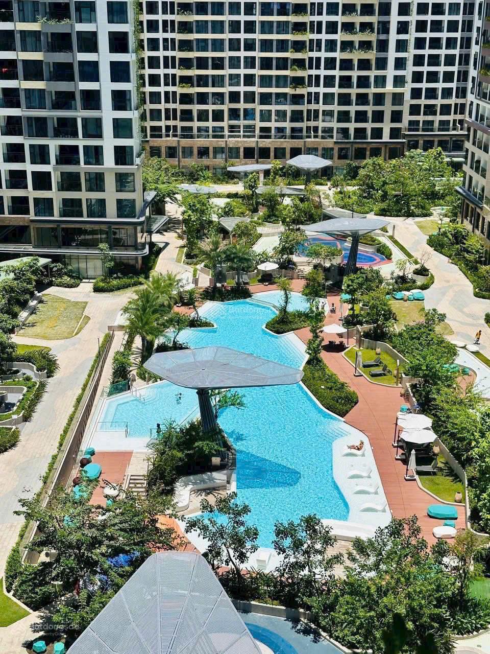 0903 115 *** Hot-Duy nhất 1 căn góc 2PN 2WC tại Lumiere Boulevard, 4,2 tỷ/75m2, Long Bình, Q9, HCM