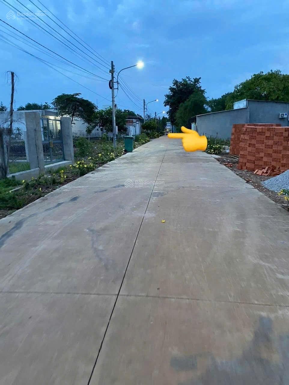 Bán đất tại Đường 756, Chơn Thành, Bình Phước, 320 triệu, 200 m2, view đẹp, nhiều tiện ích