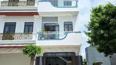 Nàh hoàn công 3 tầng full nội thất ngay Giáo Xứ Bà Trà