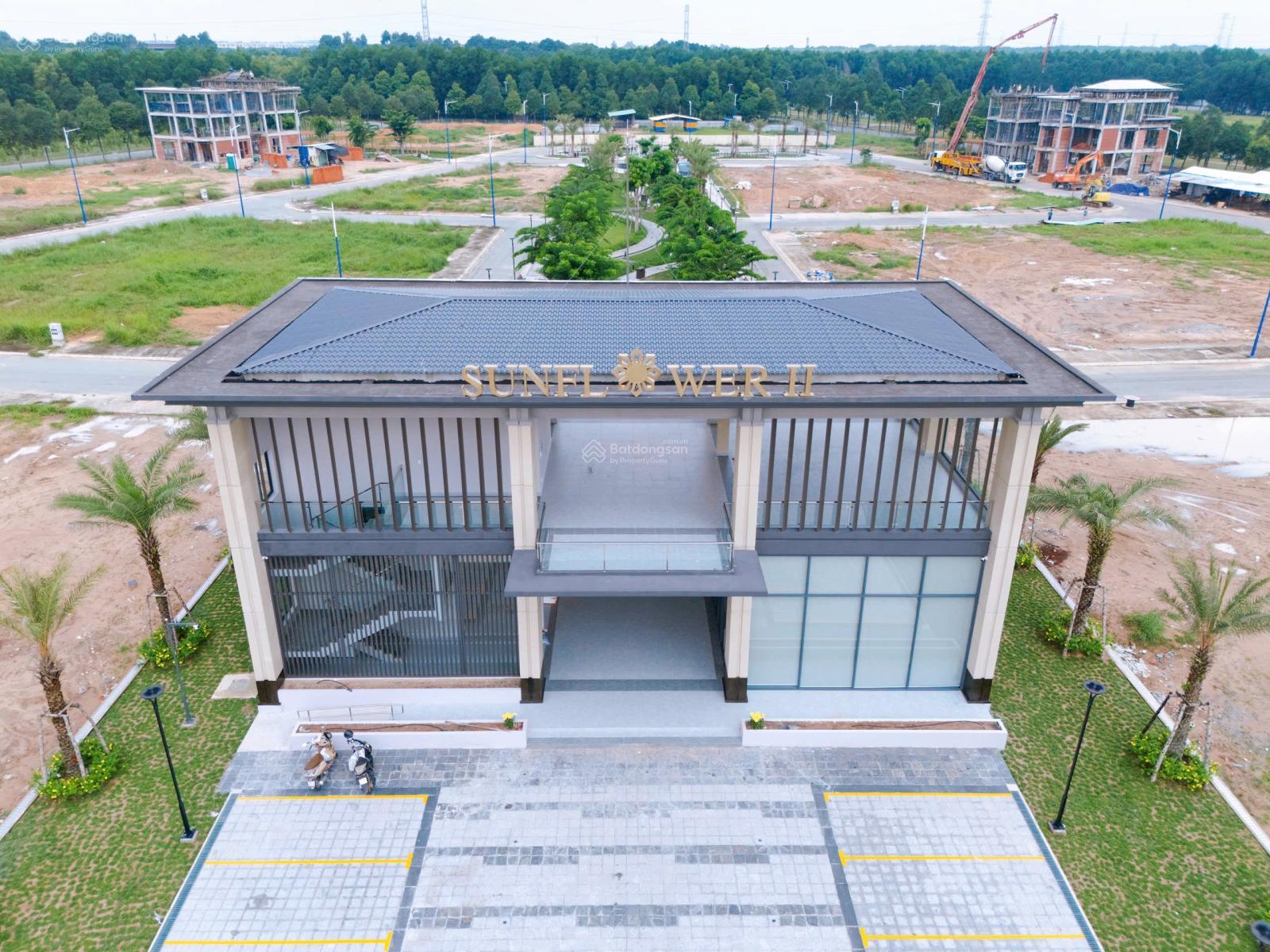 Bán Biệt Thự Sunflower II mua trực tiếp từ chủ đầu tư Becamex. Liên hệ ngay 0918 681 *** - Ms. Trân Bán Biệt Thự Sunflower II mua trực tiếp từ chủ đầu tư Becamex. Liên hệ ngay 0918 681 *** - Ms. Trân