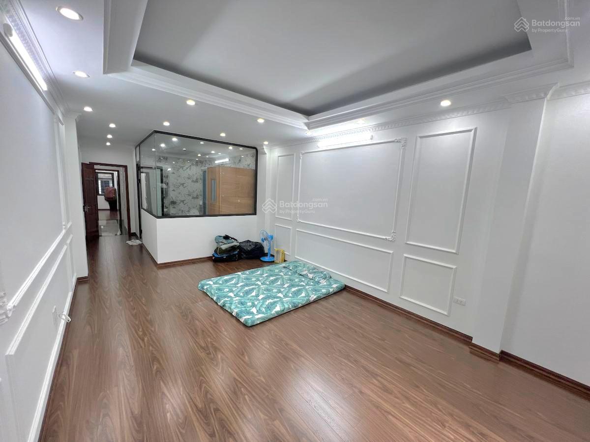 Tôn Đức Thắng 18.9 tỷ 68m2 7T thang máy Gara Oto Kinh doanh 12 ngủ - Giá êm