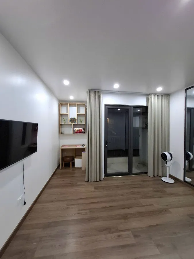 Bán nhà mới Nguyễn Phong Sắc, Cầu Giấy, 60m2, 20 tỷ, thang máy, lô góc, kinh doanh, ôtô, vỉa hè
