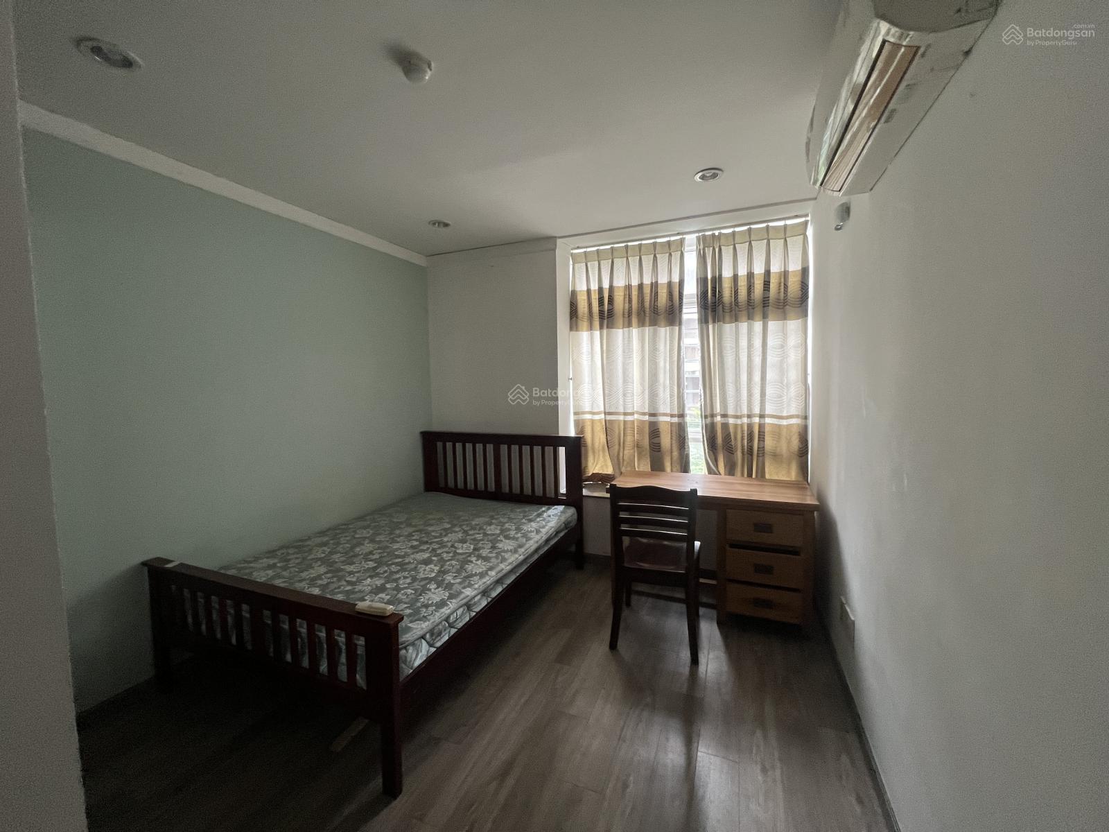 Cho thuê căn hộ New Saigon, 3 phòng ngủ, ở liền