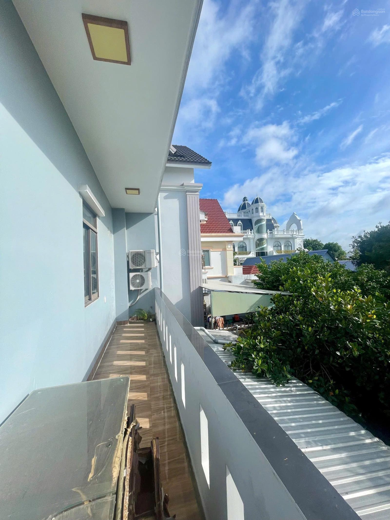 HÀNG NGỢP, BÁN BIỆT THỰ BẰNG GIÁ NỀN MẶT TIỀN ĐƯỜNG NGUYỄN HỮU TRÍ KHU ĐÔ THỊ CỒN KHƯƠNG NINH KIỀU