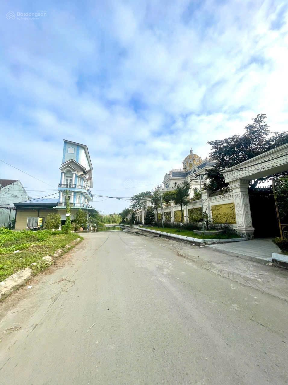 Nền biệt thự đường Số 20 Hưng Phú, Công Ty 8, gần Cara River Park