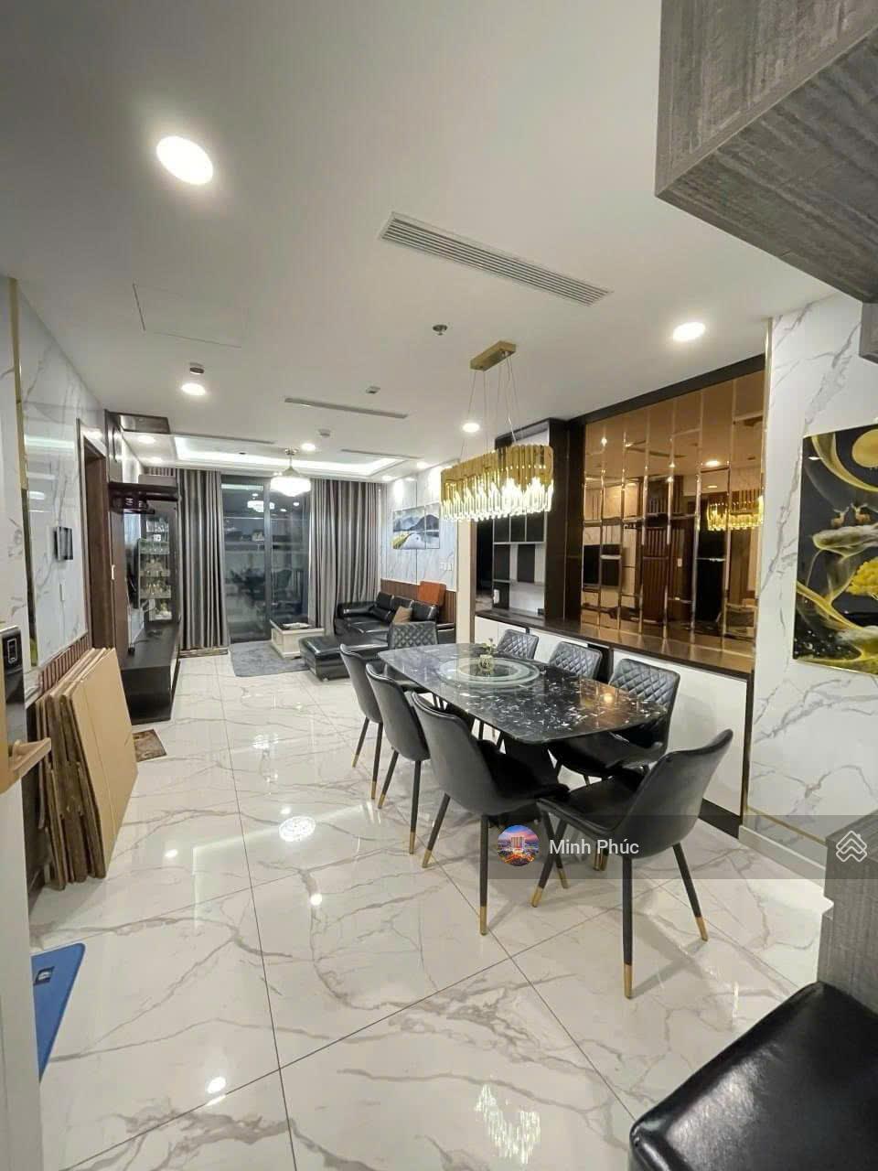 Cần hộ Splendor - Q. Gò Vấp - Giá 1 tỷ 740 - DT 83m2, 2PN/2WC - tầng trung, view thoáng mát - SHR