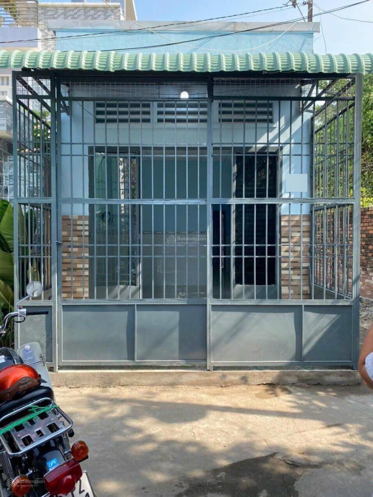 Ngôi nhà giá cực tốt, phù hợp thu nhập thấp, nhà kiên cố, giao thông thuận tiện