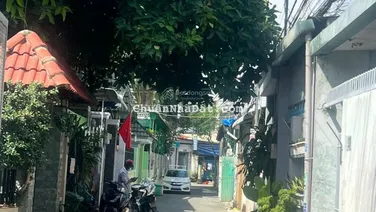 Ngôi nhà giá cực tốt, phù hợp thu nhập thấp, nhà kiên cố, giao thông thuận tiện