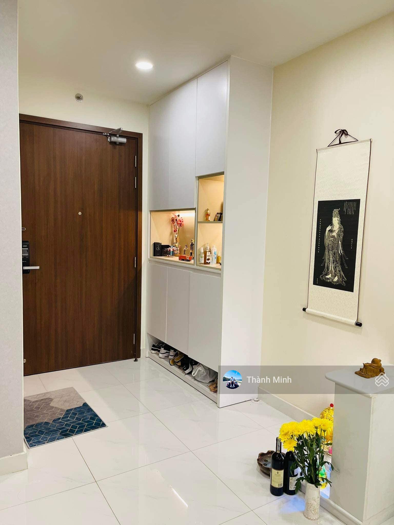Chính Chủ Cần Bán Gấp Căn Hộ green River Quận 8 DT68m2 2PN2WC Giá 1 Tỷ 720 Đã Có Sổ Nội Thất Đầy Đủ