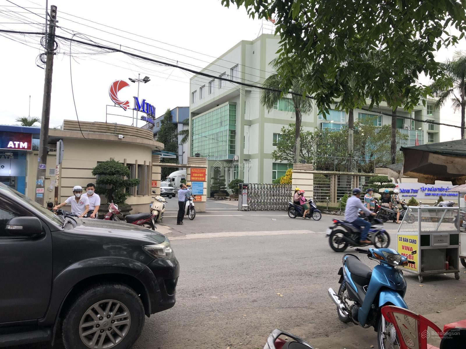 Bán cặp nhà đôi phường 8, 9x36m, đối diện công ty Tôm Minh Phú, thổ cư 180m², giá 9.4 tỷ TL