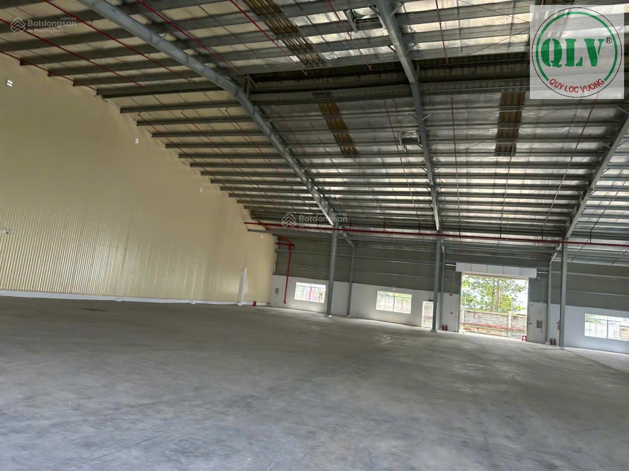 Cho thuê nhà xưởng 3.400m2 trong KCN Hòa Phú Vĩnh Long giá cho thuê 85.000/m2
