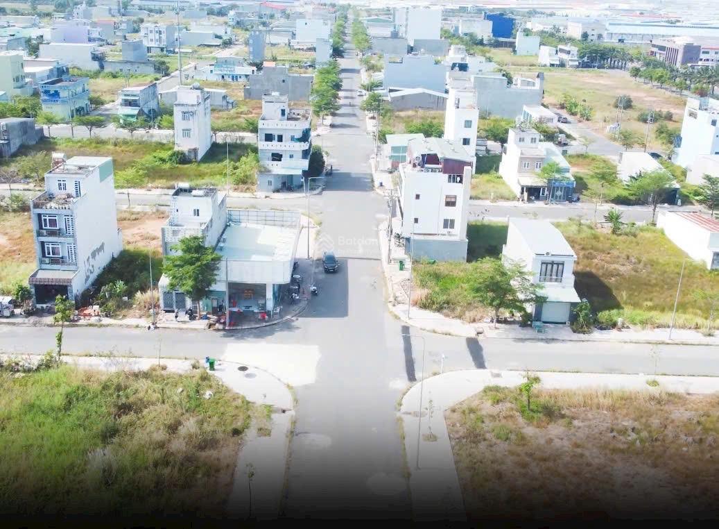 Thị trường đất nền đang sôi sục với dự án làng du lịch sinh thái Tên Lửa 2