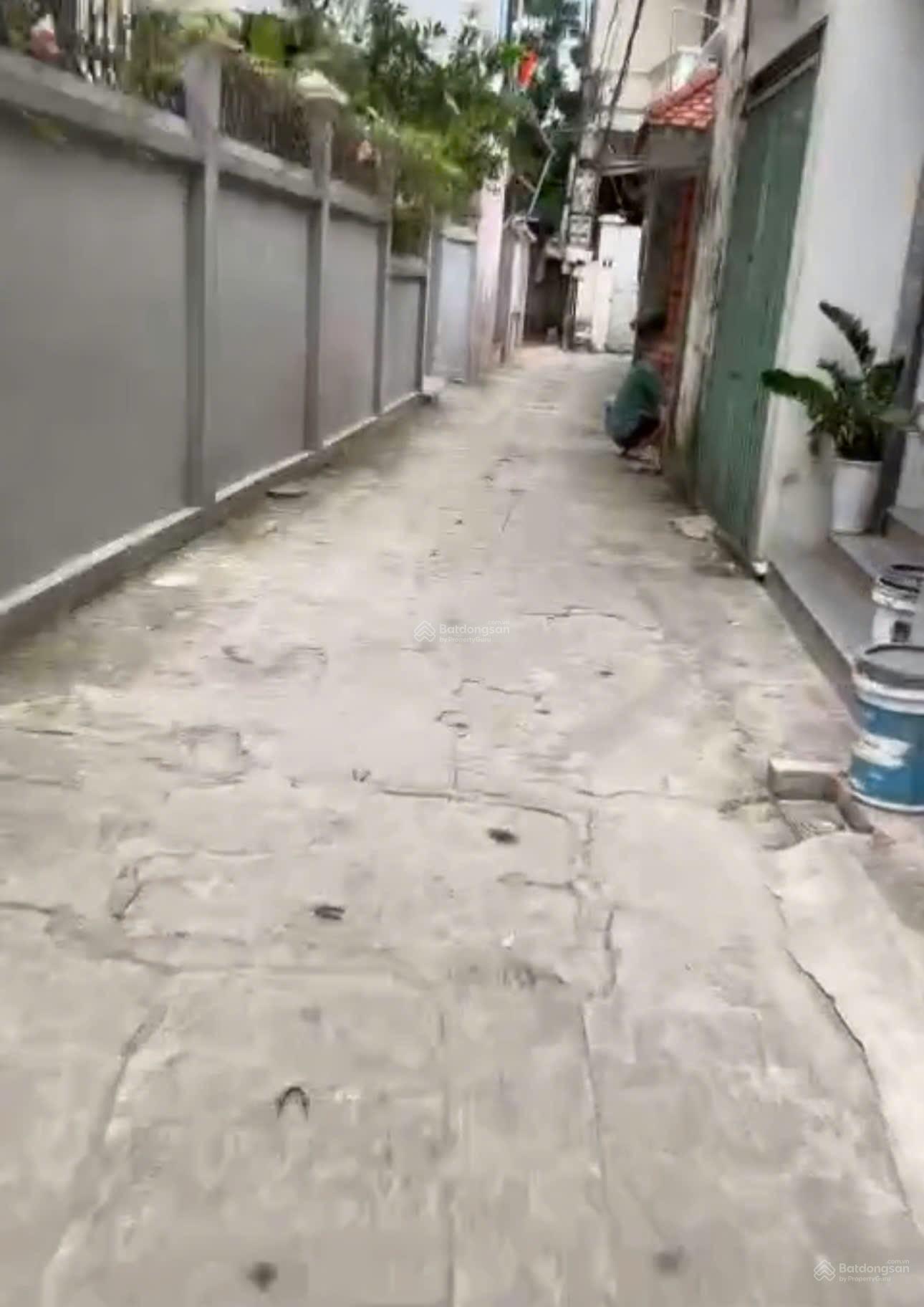 Nhỉnh 4 tỷ có ngay lô đất 68m2 ở Thượng Phúc, Thanh Trì, Hà Nội. Nhỉnh 4 tỷ có ngay lô đất 68m2 ở Thượng Phúc, Thanh Trì, Hà Nội.